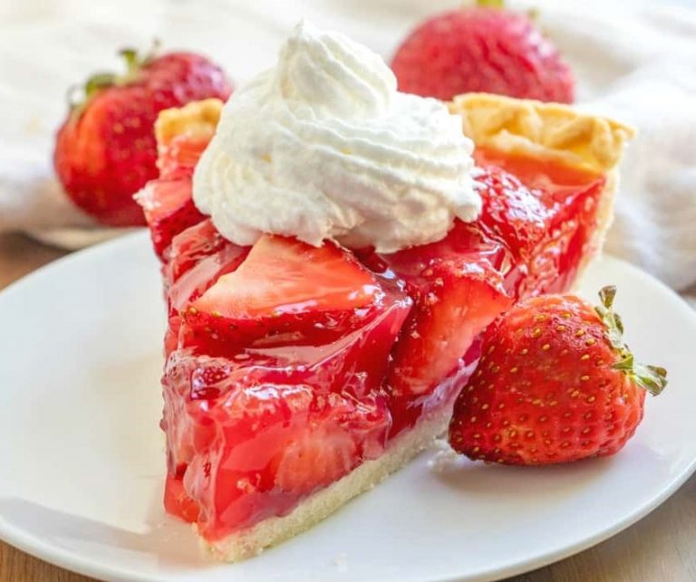 STRAWBERRY PIE - Recipes Fiber