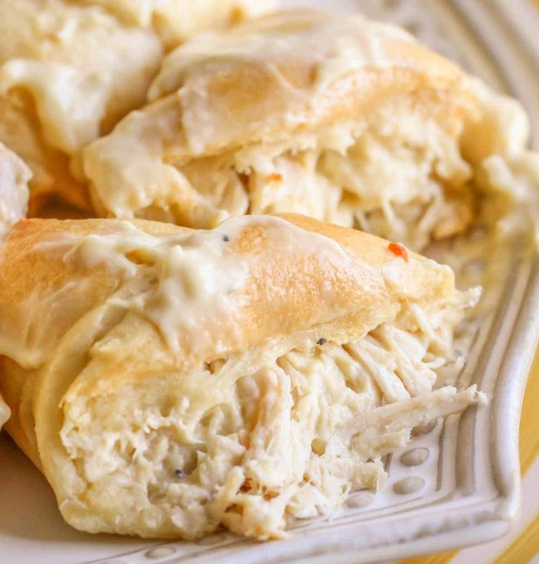 Chicken Stuffed Crescent Rolls - Recipes Fiber