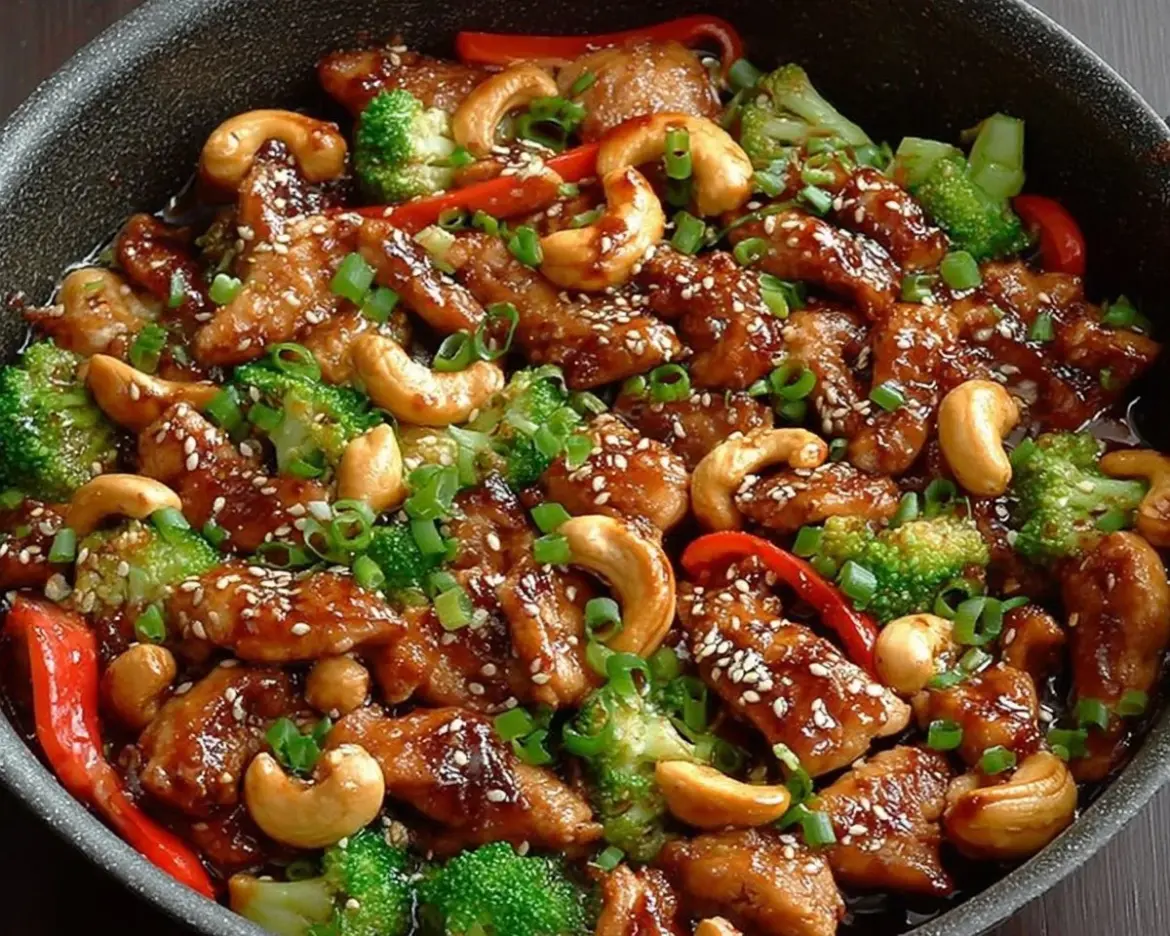 Delicious cashew chicken stir-fry with vibrant vegetables and aromatic spices